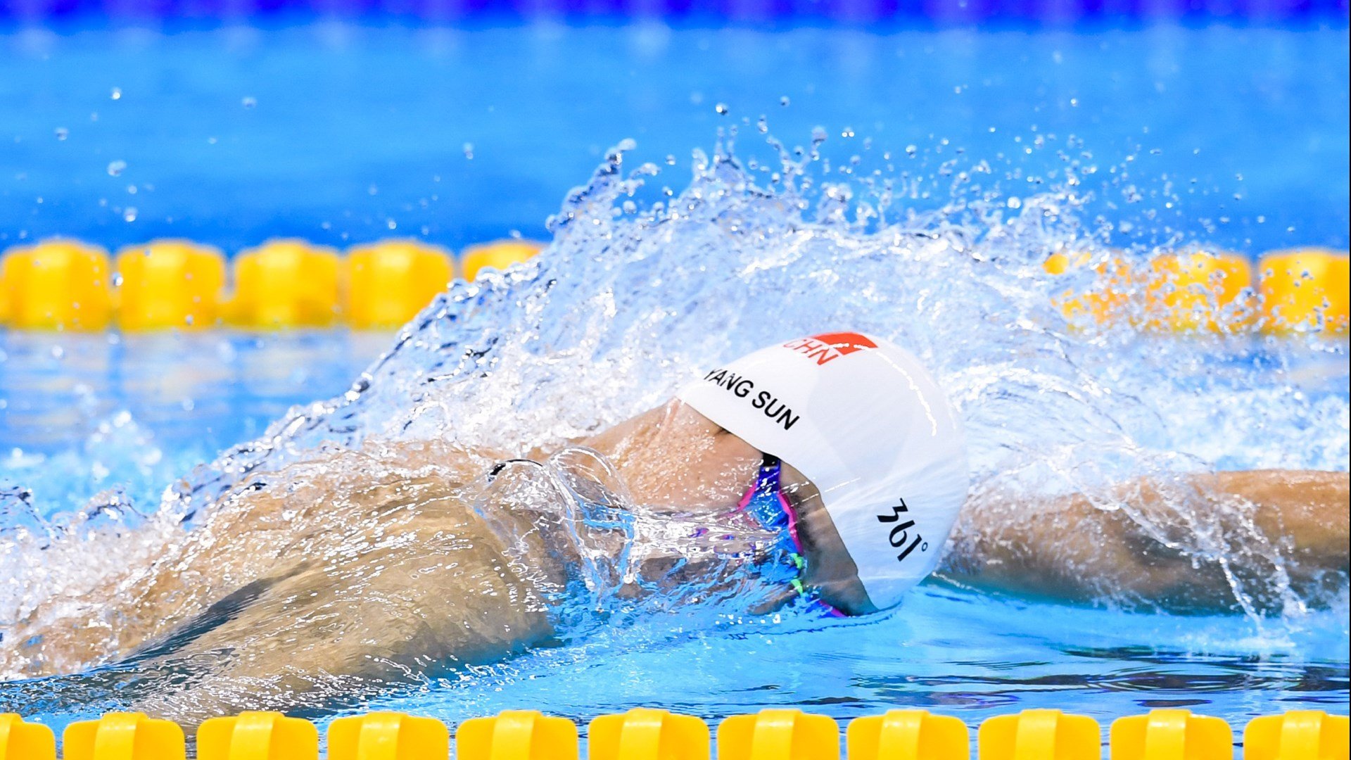 2比1！山东泰山主场难完美收官，瓦科错失点球遗憾，山东泰山队比赛结果